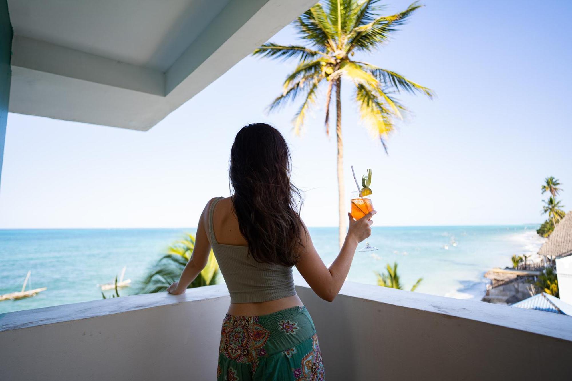ホテル Pili Pili Sunrise Beach ジャンビアニ エクステリア 写真